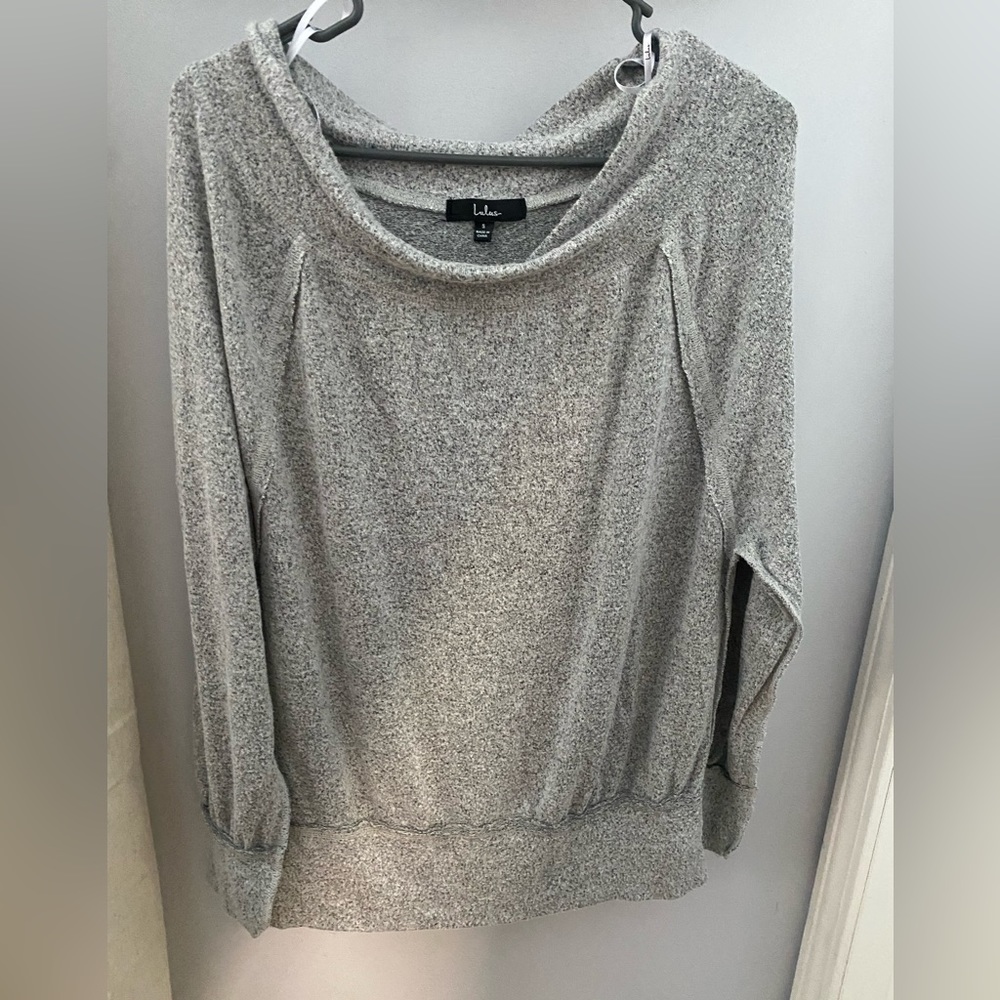 Lulu’s cozy oversized lounge sweater